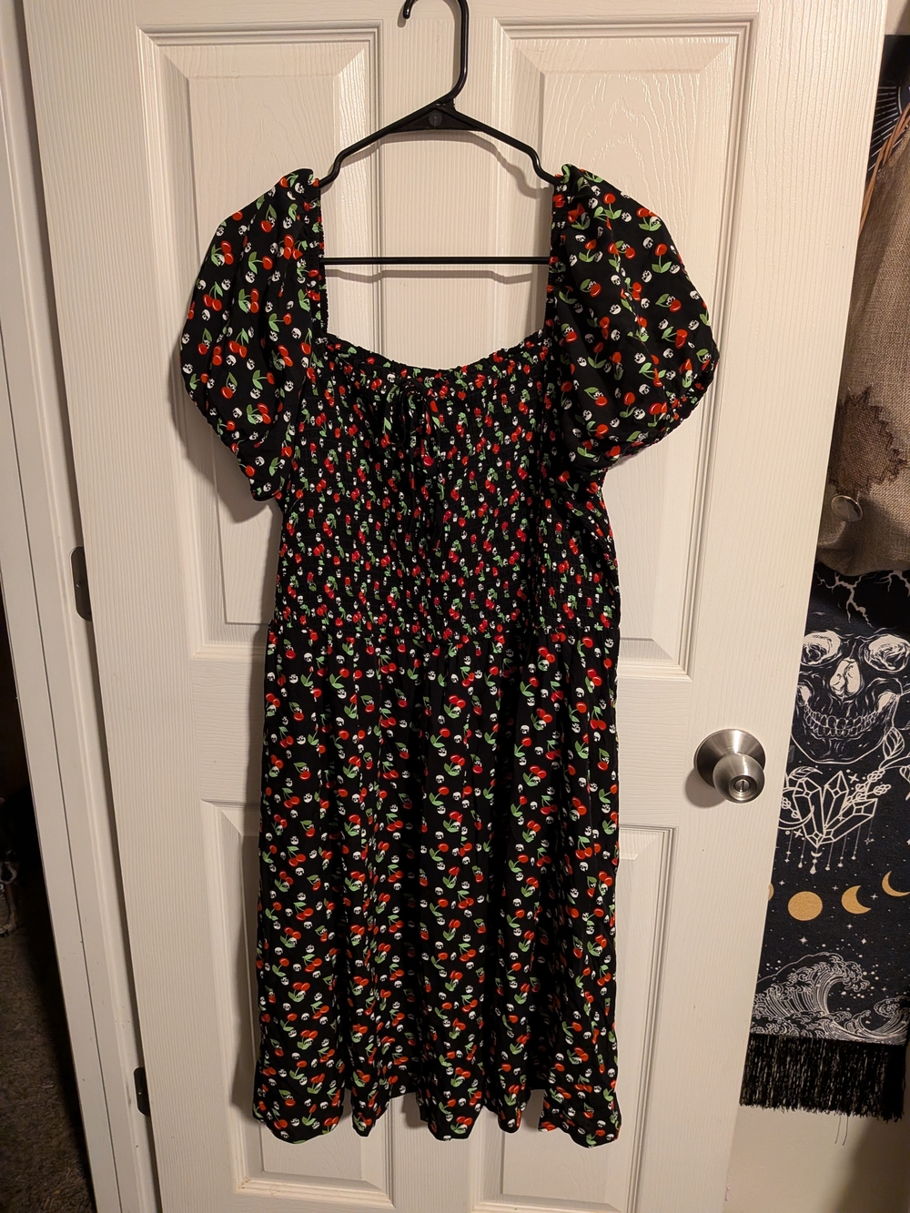 Hot Topic Dress - Picture 3 of 5